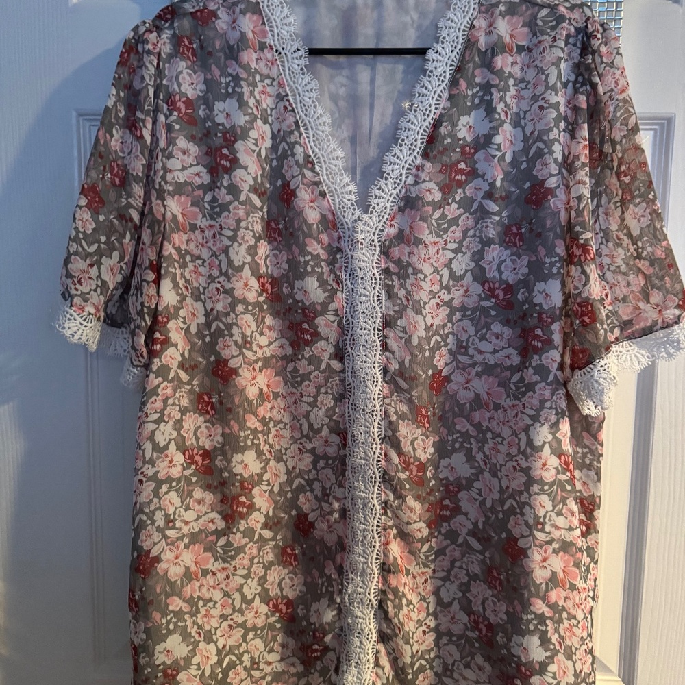 Cute Floral Top